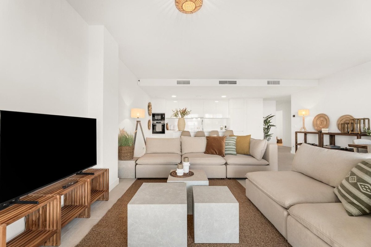 3 Bed Ground Floor Apartment in Estepona