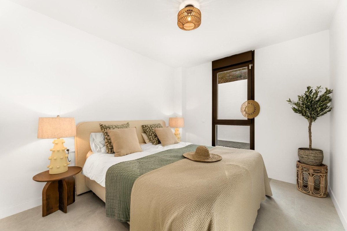 3 Bed Ground Floor Apartment in Estepona