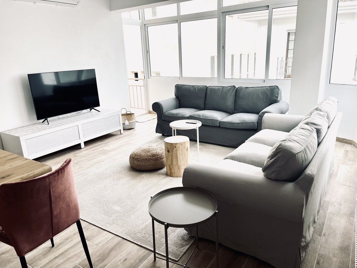 4 Bed Middle Floor Apartment in Fuengirola