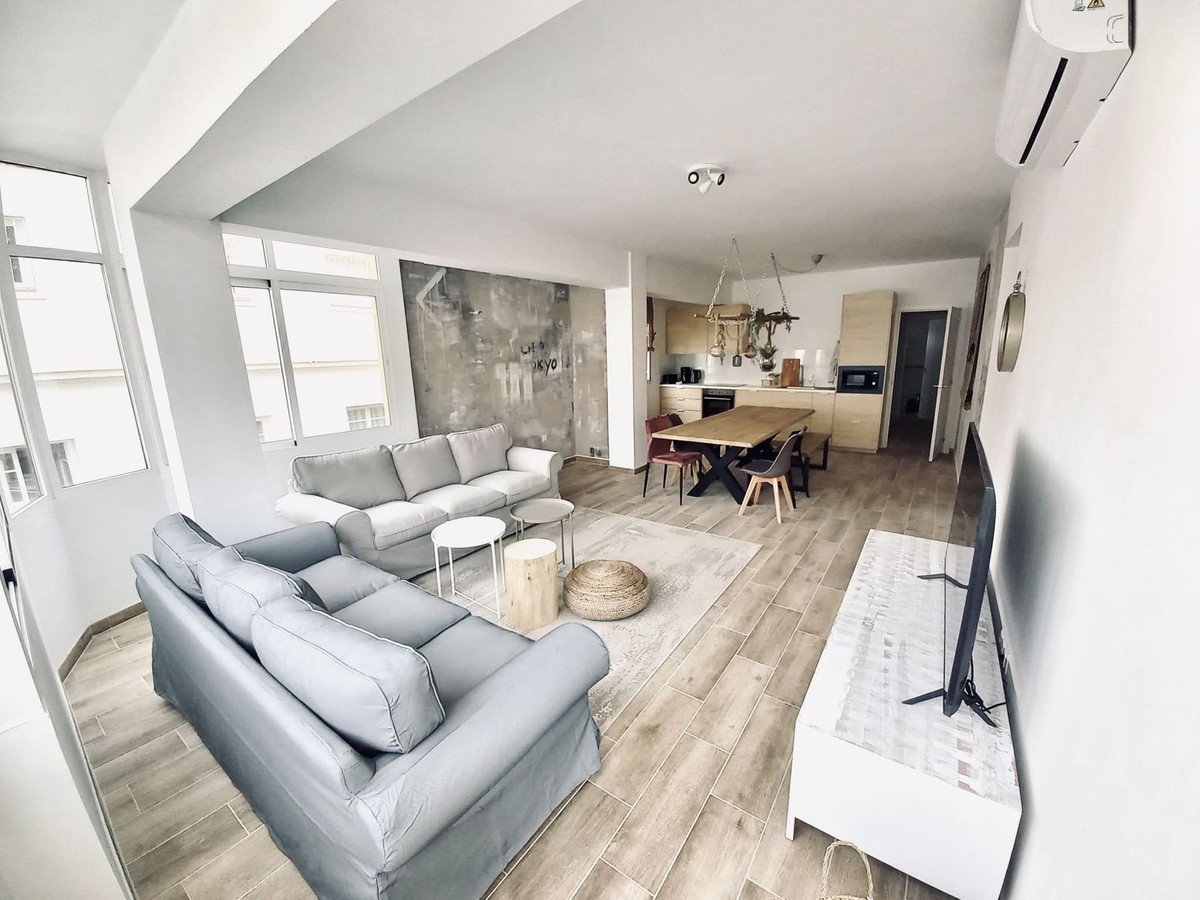 4 Bed Middle Floor Apartment in Fuengirola