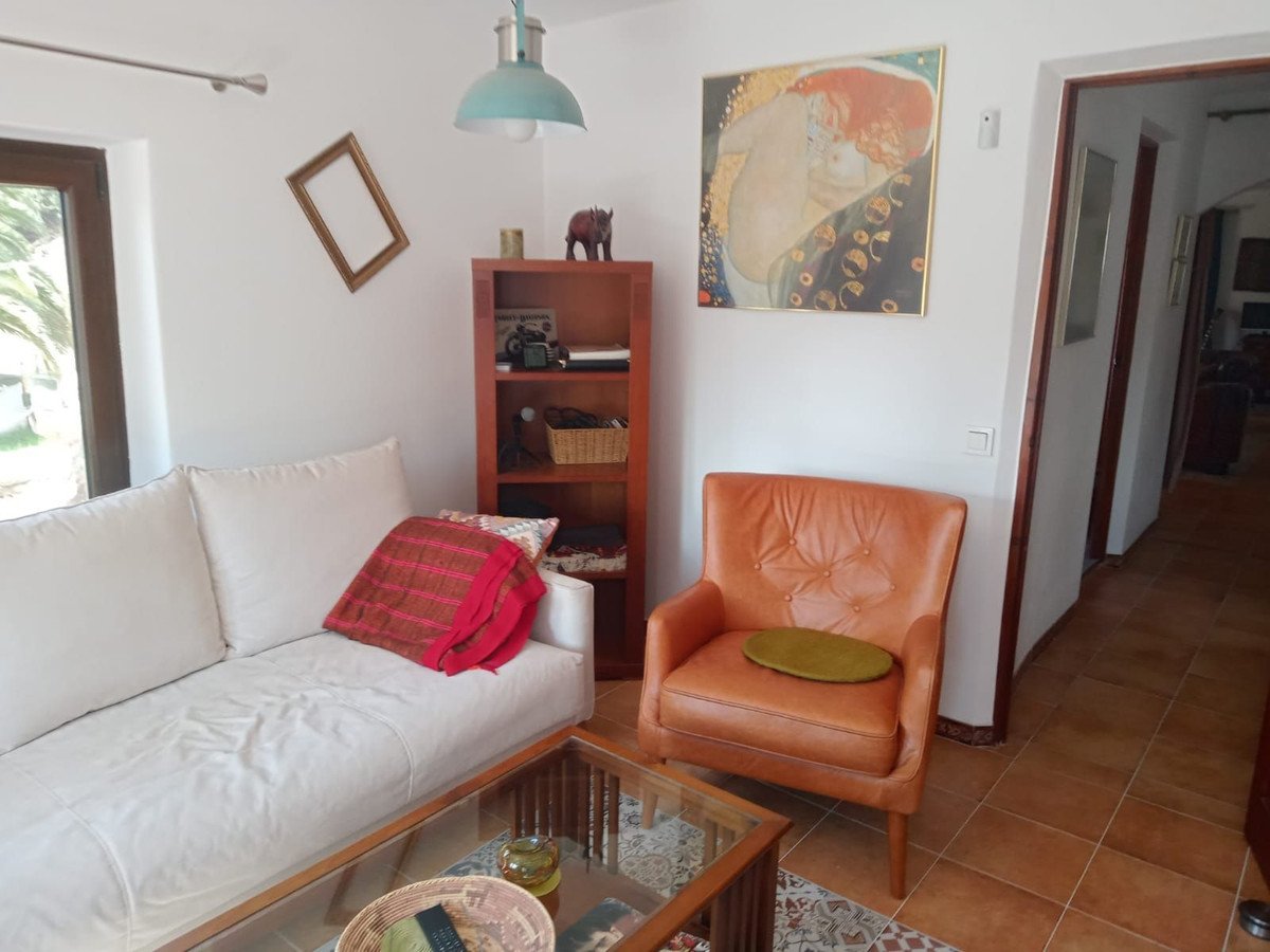 4 Bed Finca - Cortijo in Casares