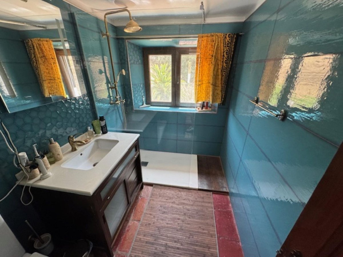 4 Bed Finca - Cortijo in Casares