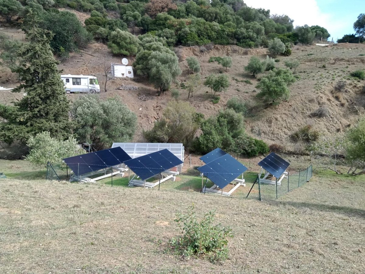 4 Bed Finca - Cortijo in Casares