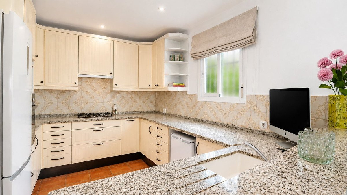 4 Bed Detached Villa in Mijas Costa