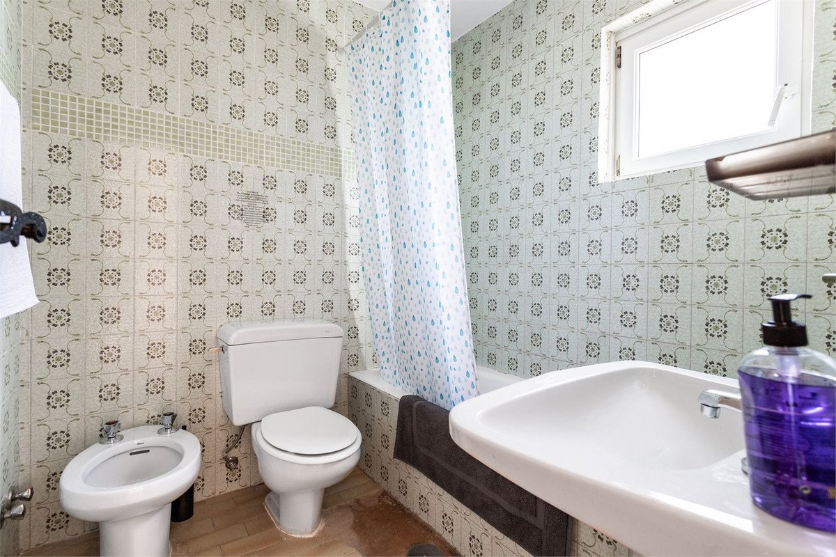 4 Bed Detached Villa in Valtocado
