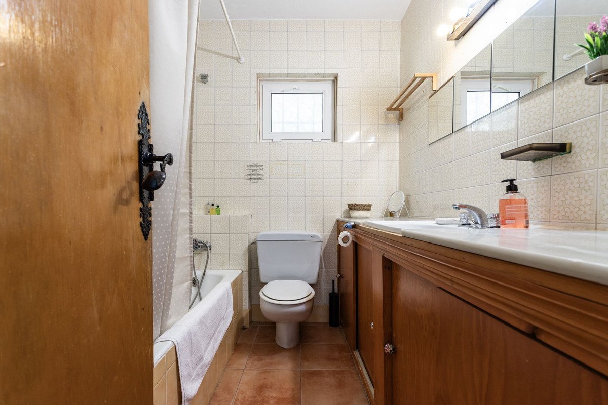 4 Bed Detached Villa in Valtocado