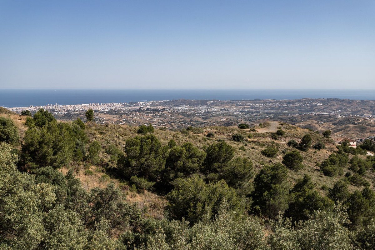 4 Bed Detached Villa in Valtocado