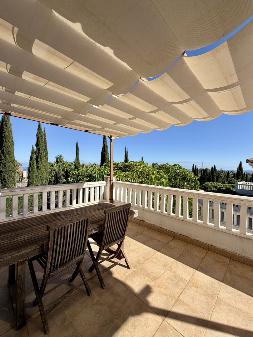 4 Bed Semi-Detached House in Benalmadena