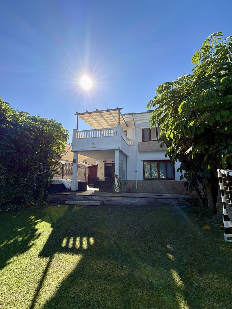 4 Bed Semi-Detached House in Benalmadena