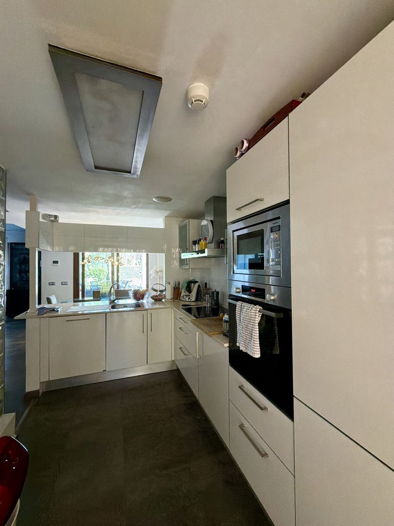 4 Bed Semi-Detached House in Benalmadena