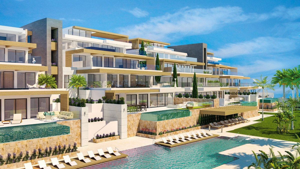 3 Bed Ground Floor Apartment in El Paraiso