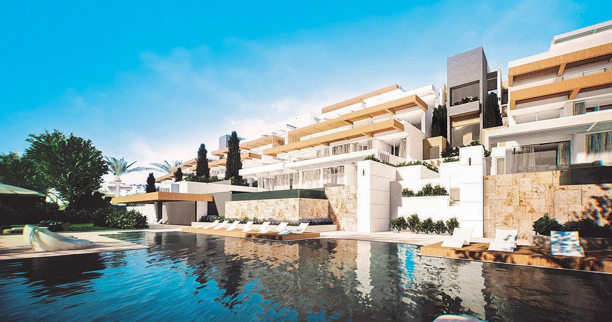 3 Bed Ground Floor Apartment in El Paraiso