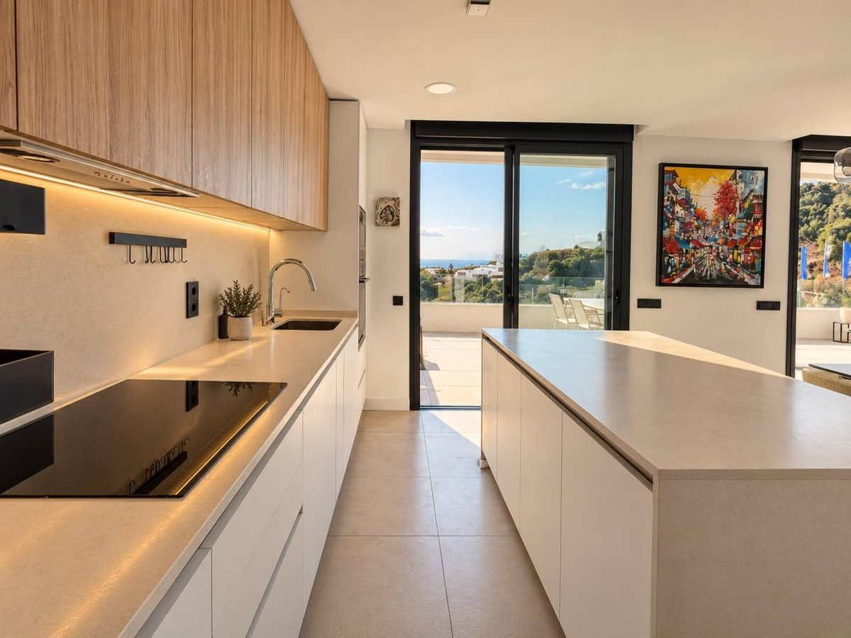 3 Bed Penthouse in Los Monteros