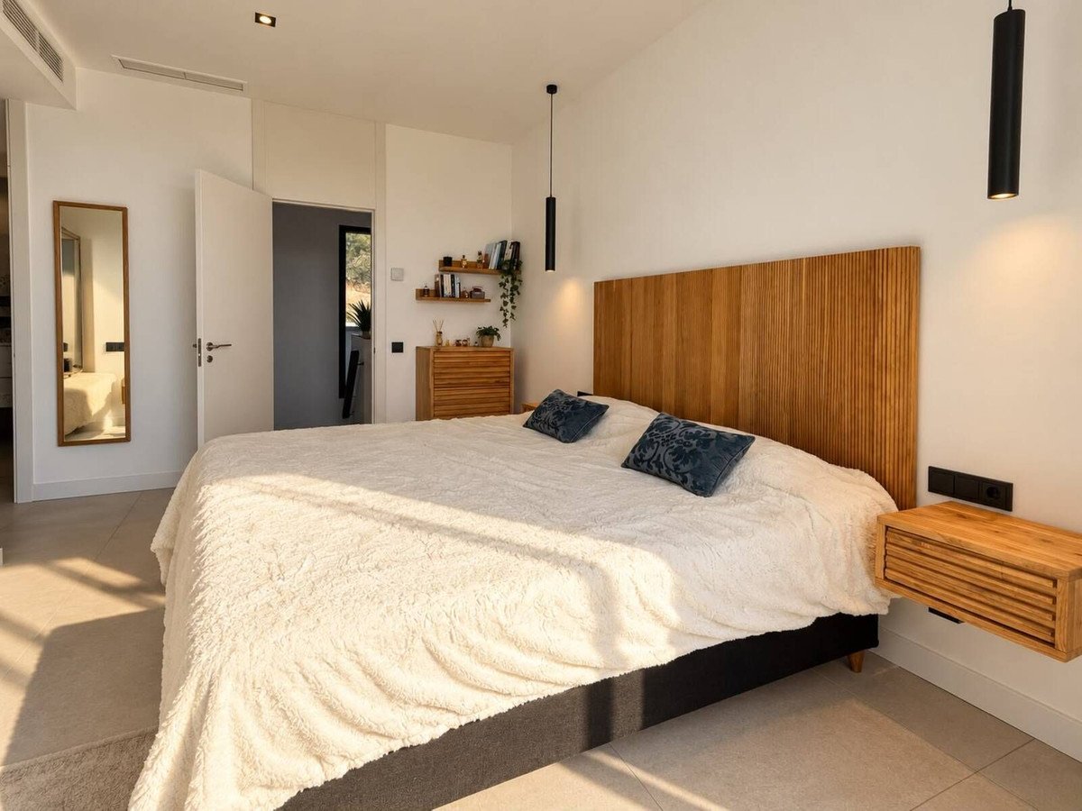3 Bed Penthouse in Los Monteros