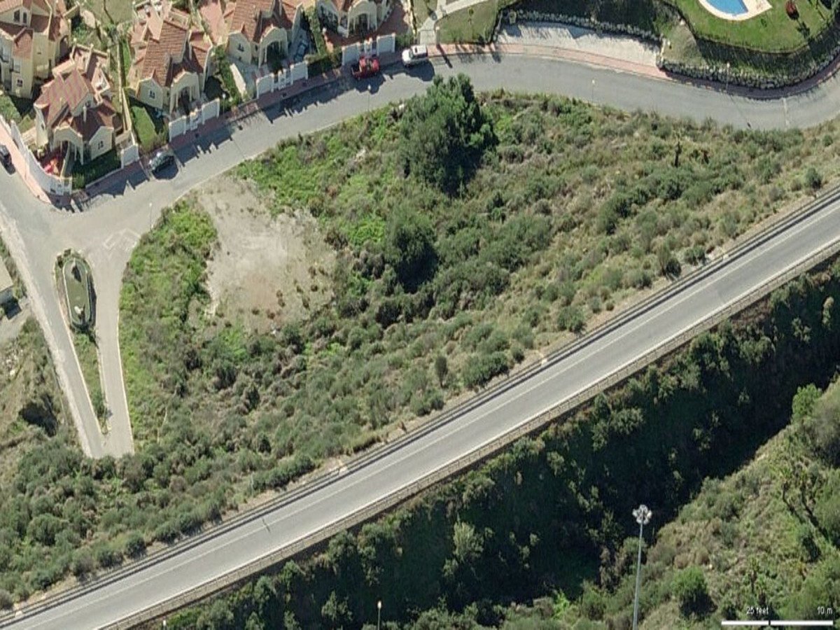 Residential Plot in Riviera del Sol