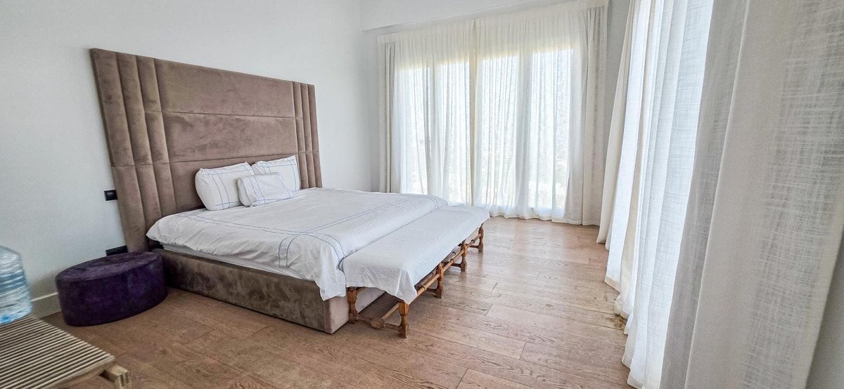 5 Bed Detached Villa in Sotogrande