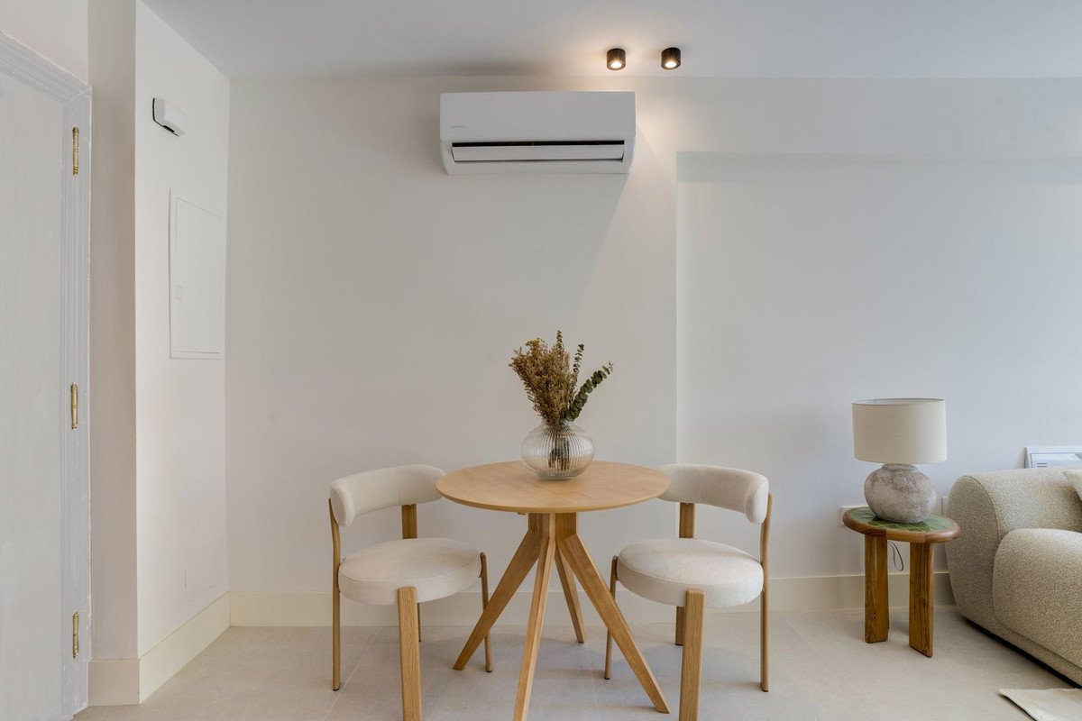 1 Bed Middle Floor Apartment in Marbella