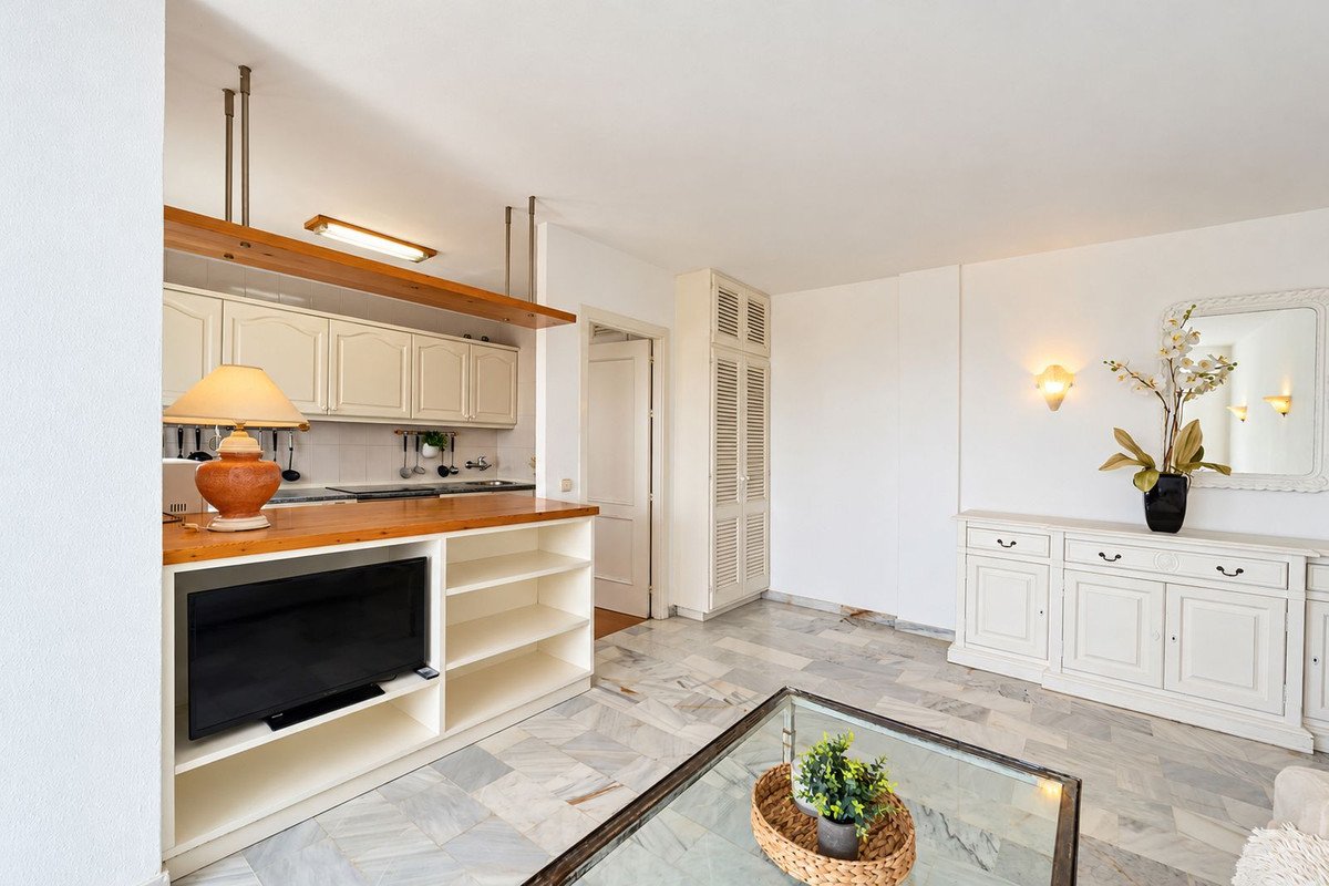 2 Bed Penthouse in Reserva de Marbella