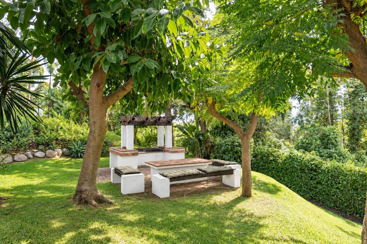 2 Bed Penthouse in Reserva de Marbella