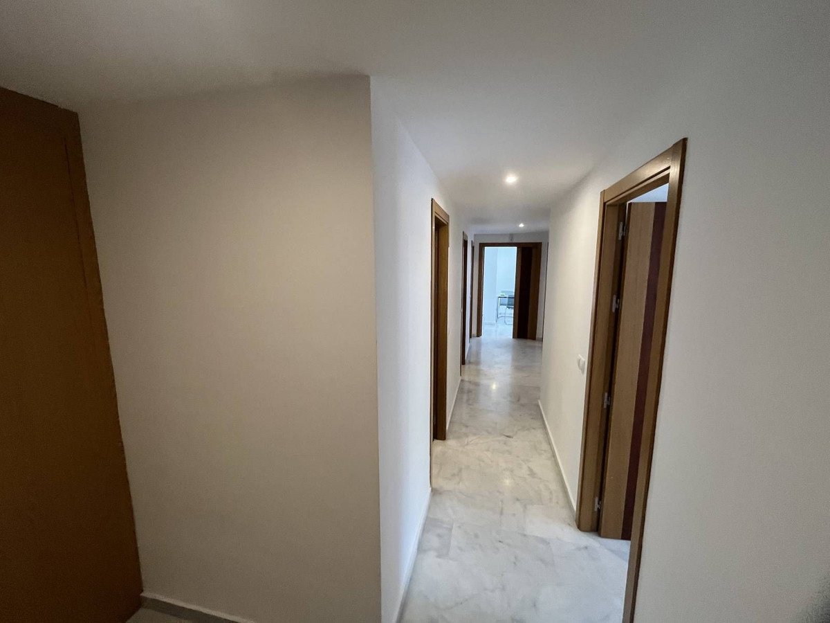 3 Bed Middle Floor Apartment in Riviera del Sol