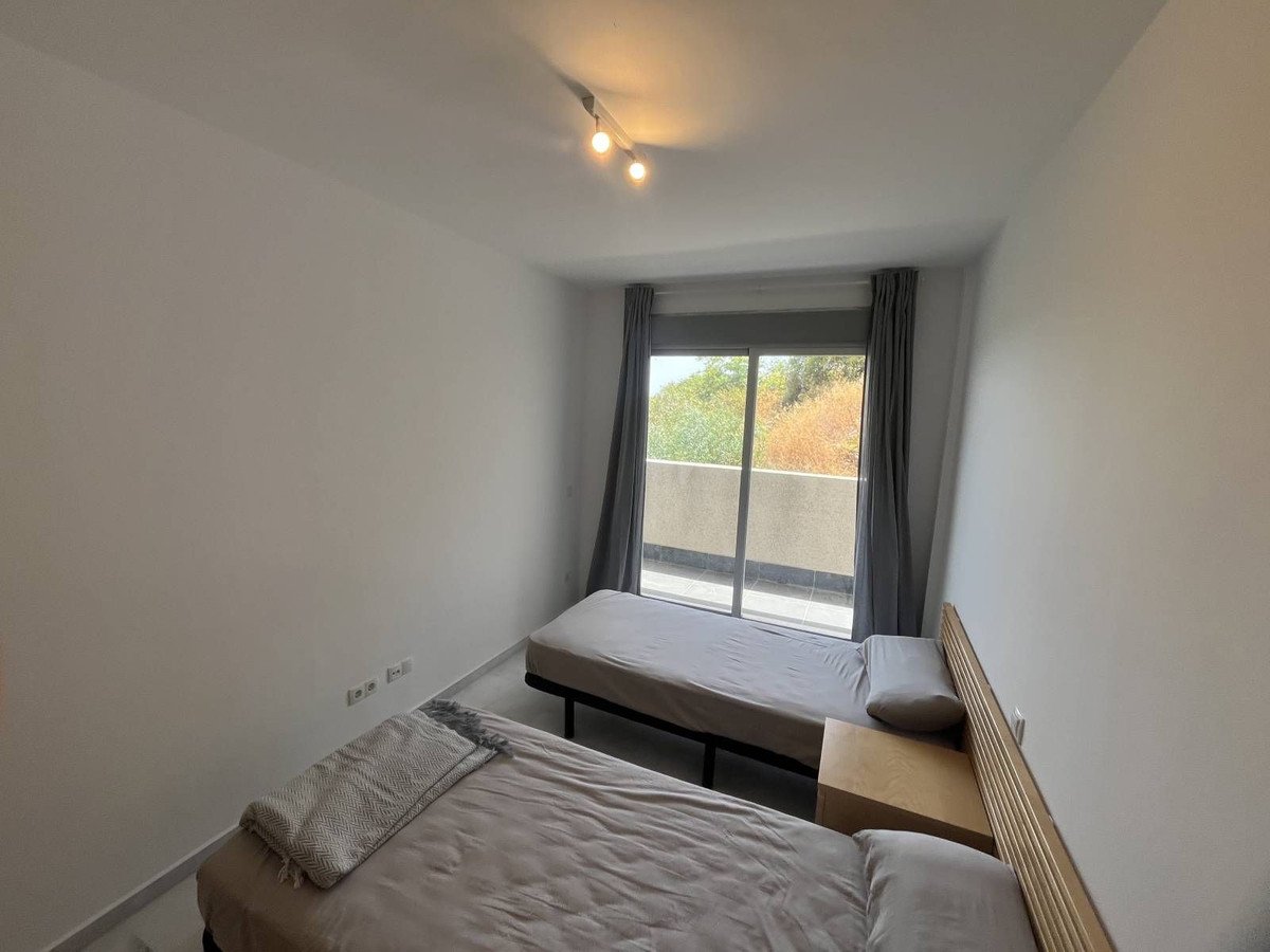 3 Bed Middle Floor Apartment in Riviera del Sol