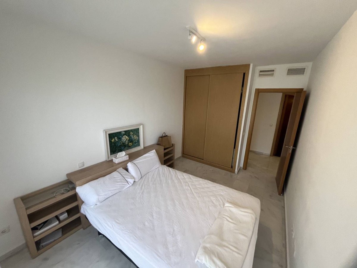 3 Bed Middle Floor Apartment in Riviera del Sol