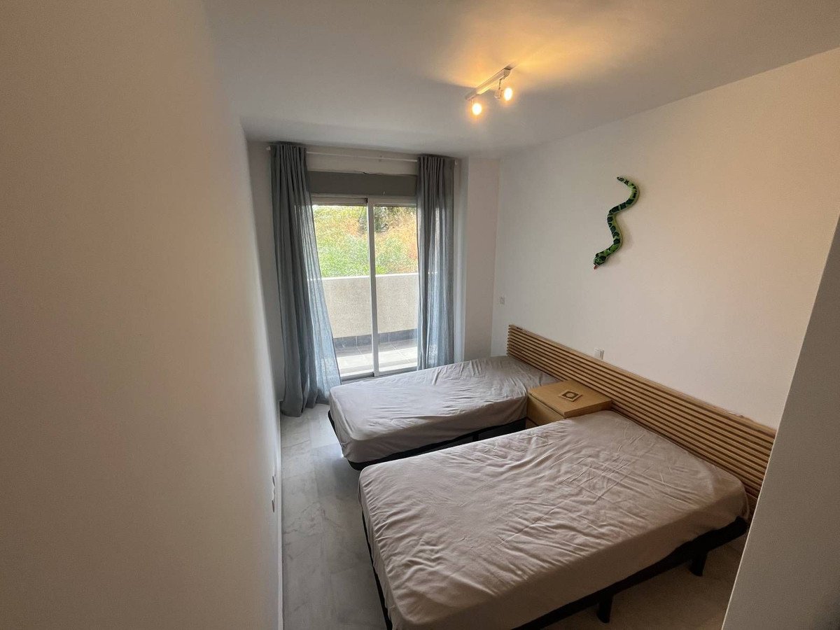 3 Bed Middle Floor Apartment in Riviera del Sol