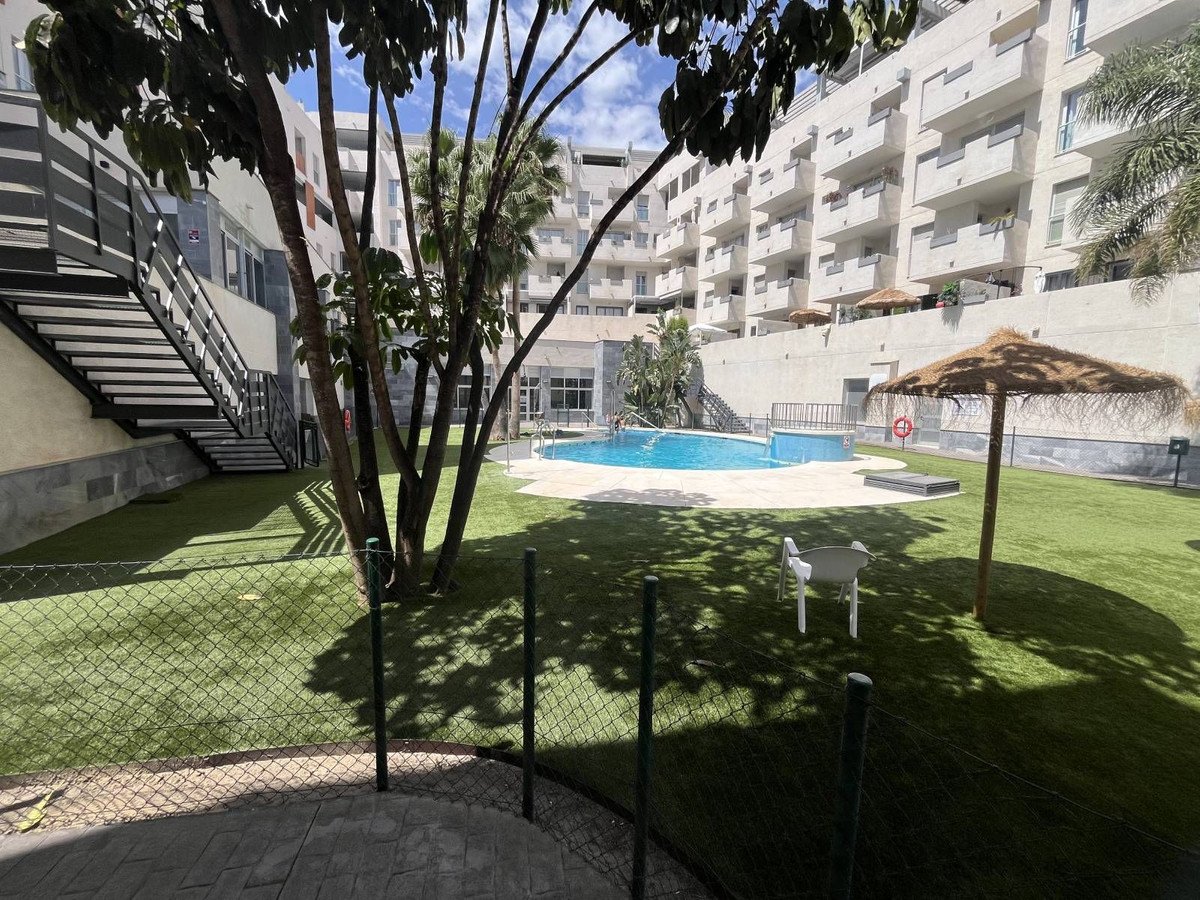 3 Bed Middle Floor Apartment in Riviera del Sol