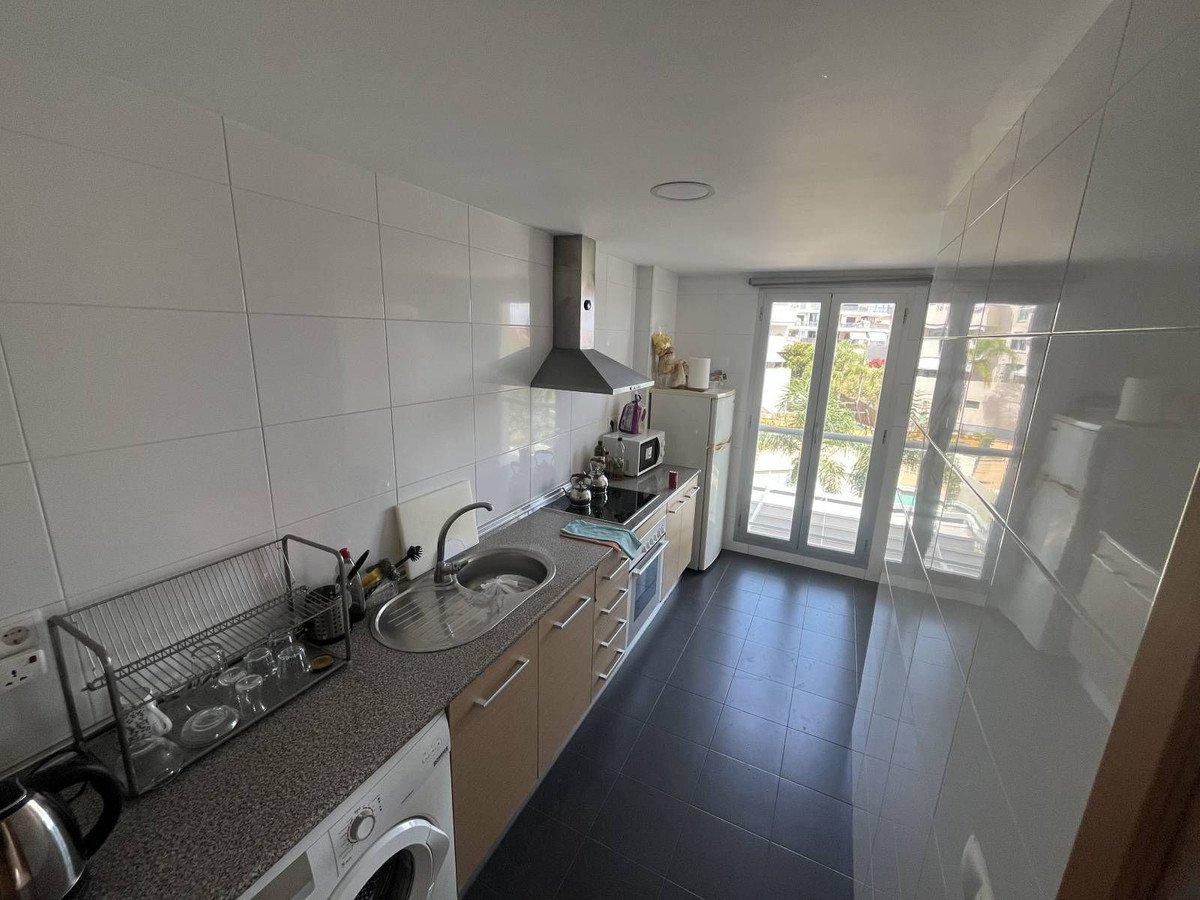 3 Bed Middle Floor Apartment in Riviera del Sol