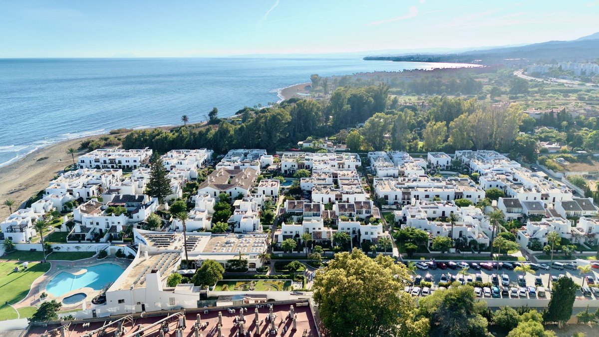 2 Bed Duplex in Cancelada