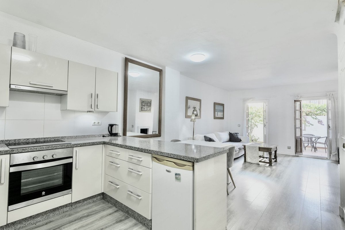 2 Bed Duplex in Cancelada