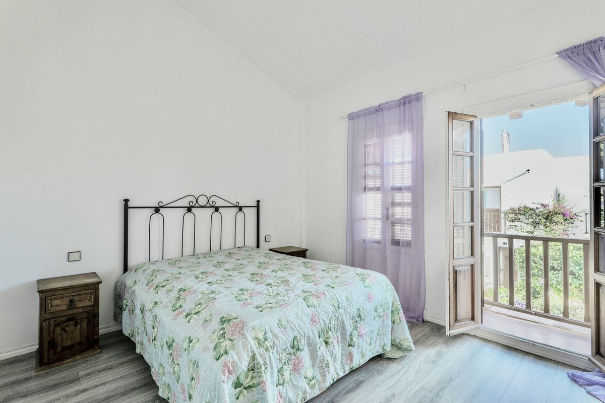 2 Bed Duplex in Cancelada