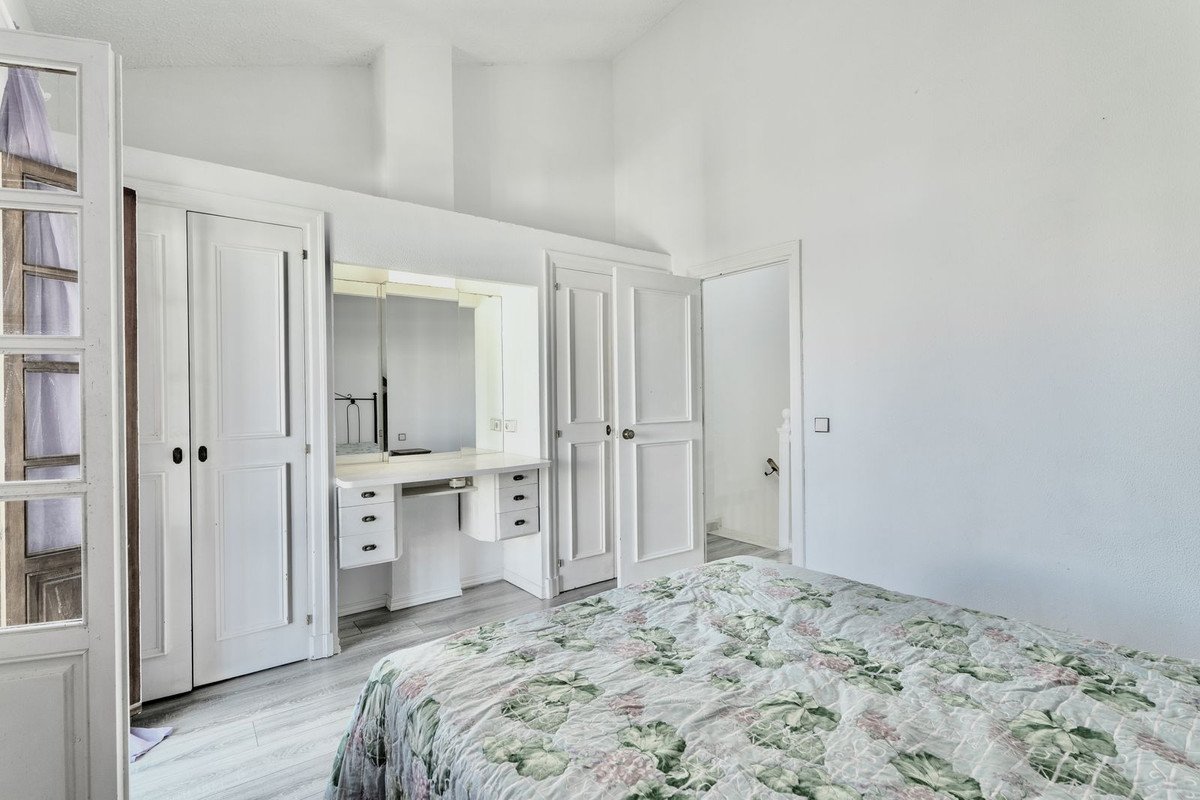 2 Bed Duplex in Cancelada
