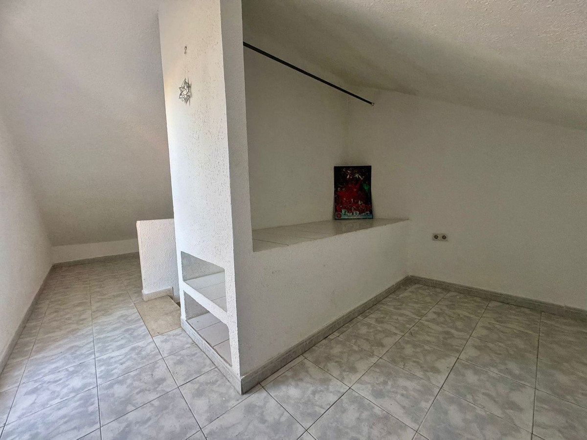 4 Bed Townhouse in Los Boliches