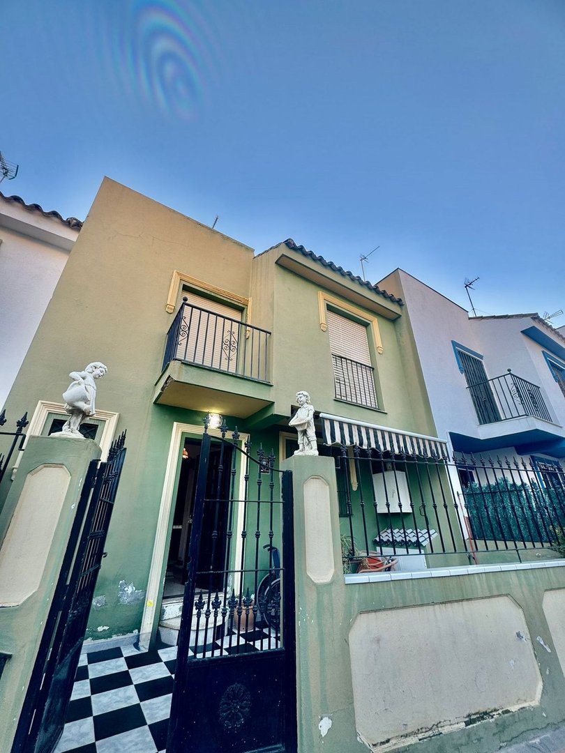 4 Bed Townhouse in Los Boliches
