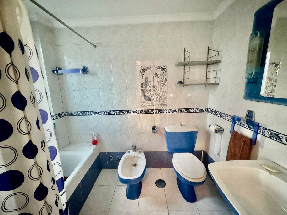 4 Bed Townhouse in Los Boliches