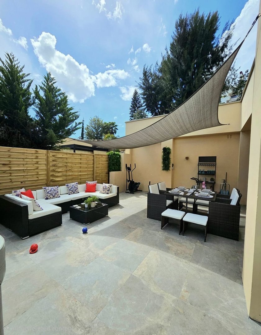 3 Bed Detached Villa in Benahavís