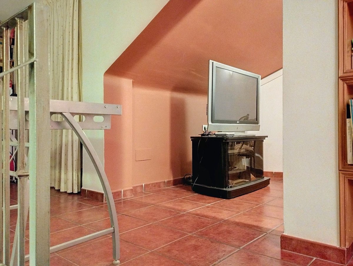 5 Bed Semi-Detached House in Sierrezuela