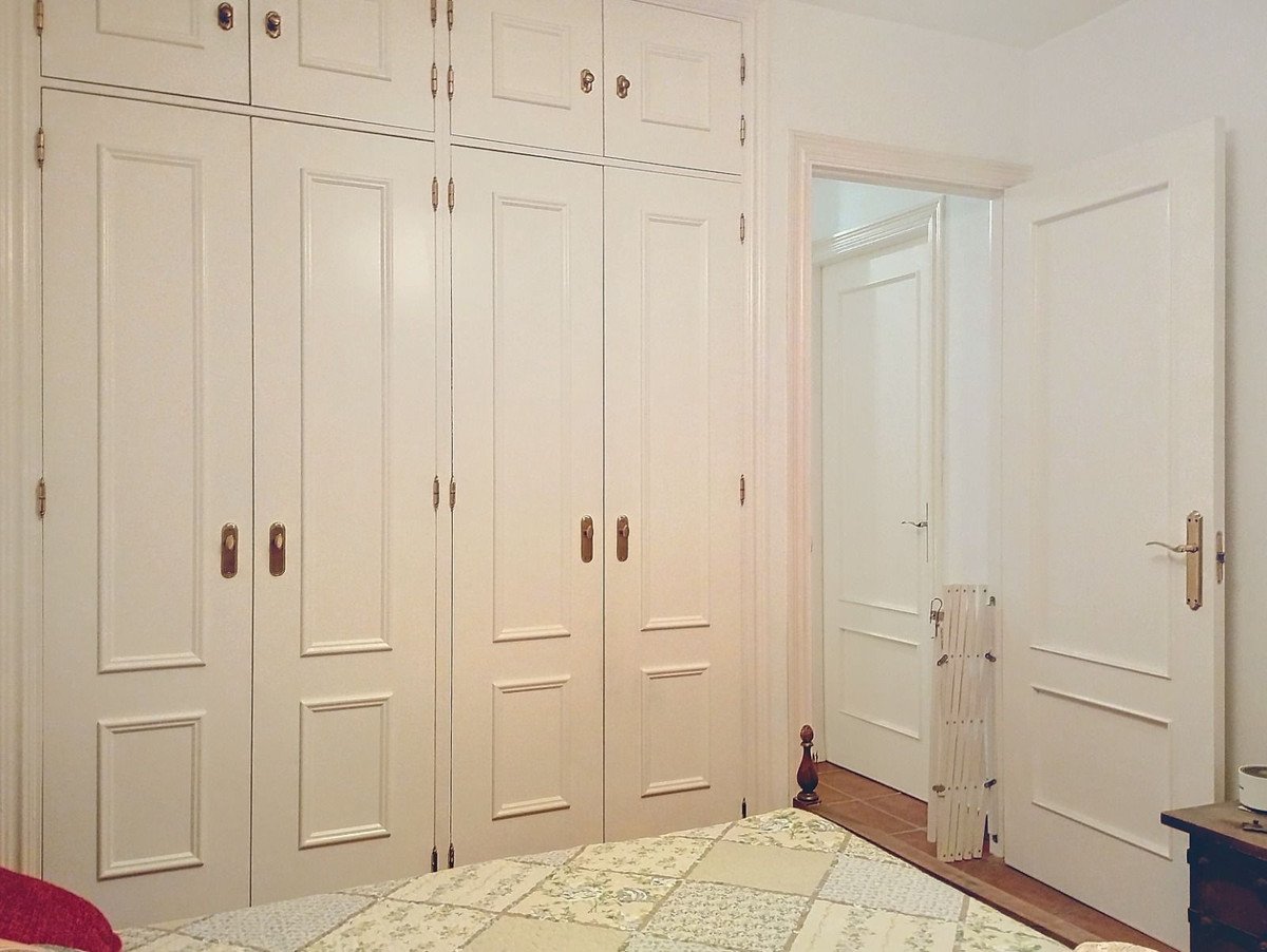5 Bed Semi-Detached House in Sierrezuela