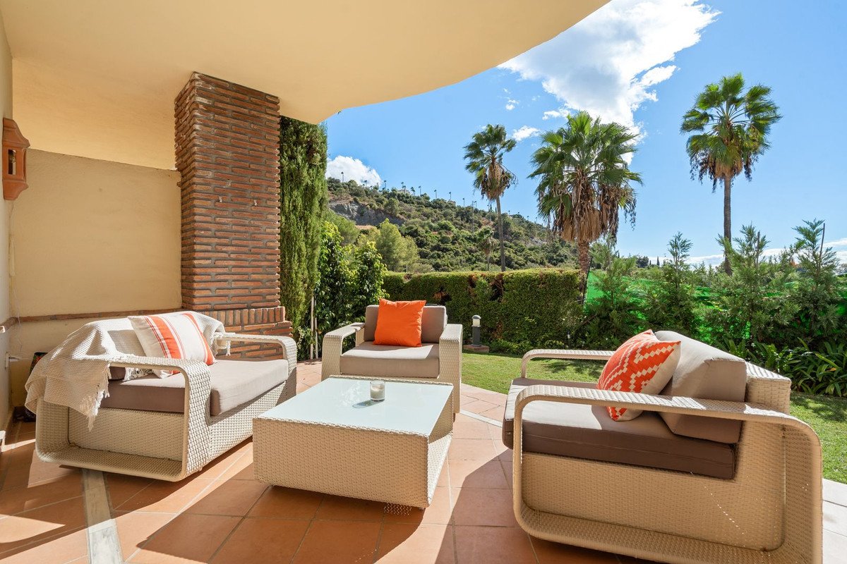 3 Bed Ground Floor Apartment in Los Arqueros