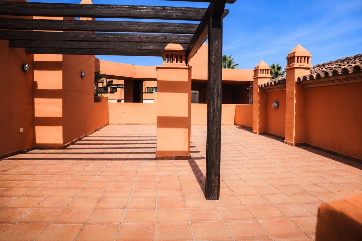 3 Bed Penthouse Duplex in Estepona