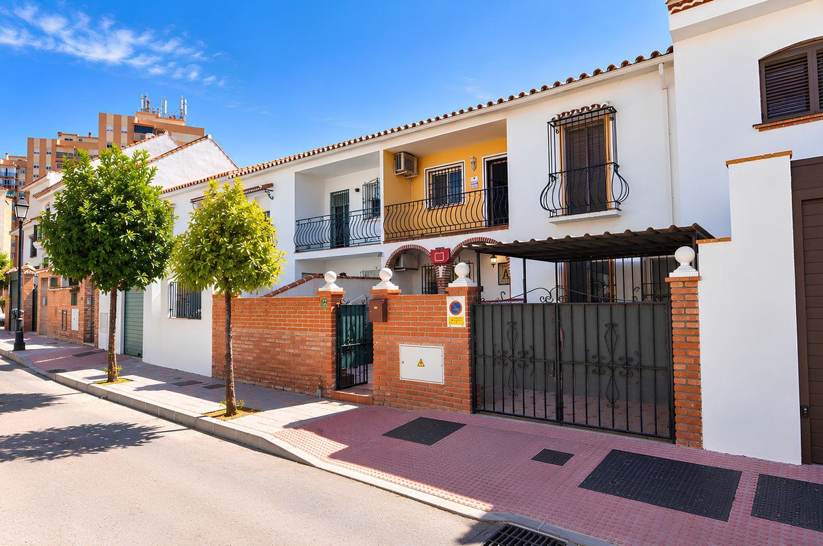 3 Bed Detached Villa in Fuengirola