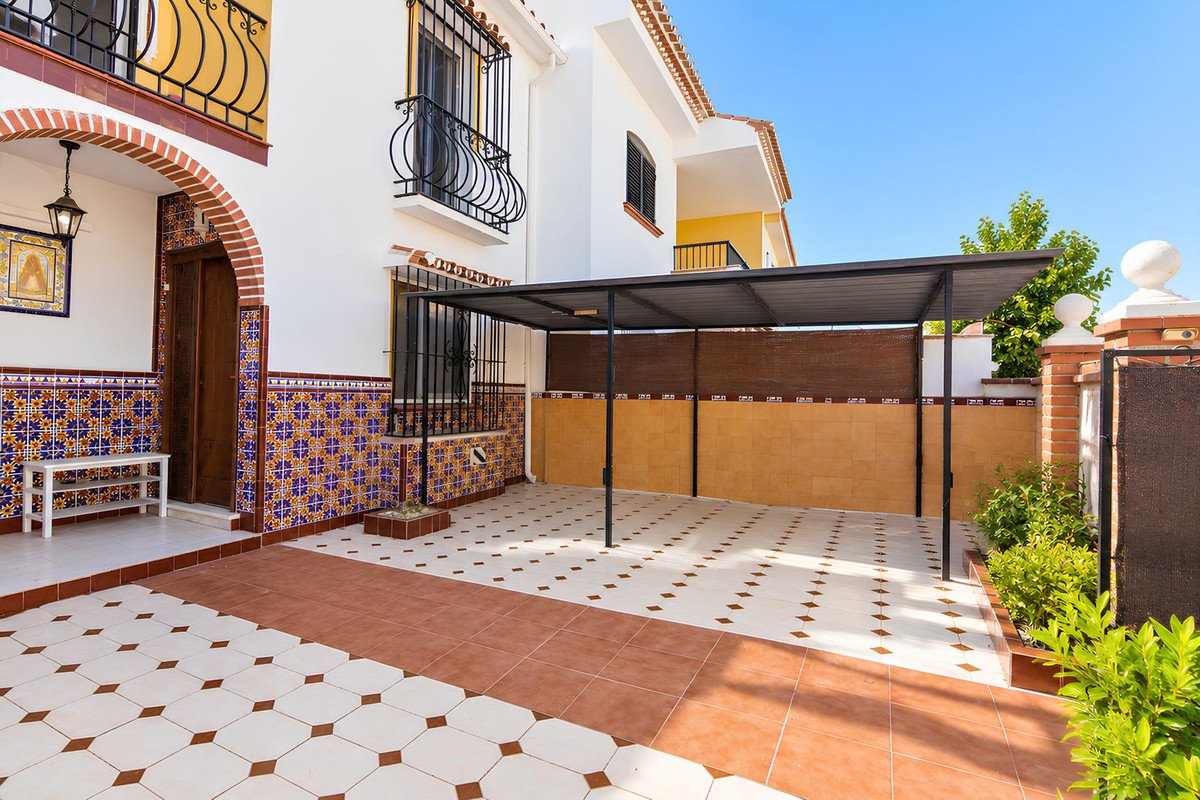 3 Bed Detached Villa in Fuengirola