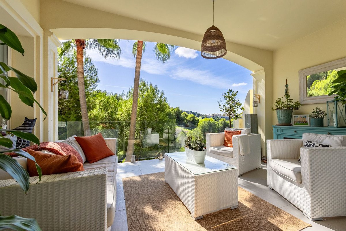 4 Bed Semi-Detached House in Alhaurin Golf