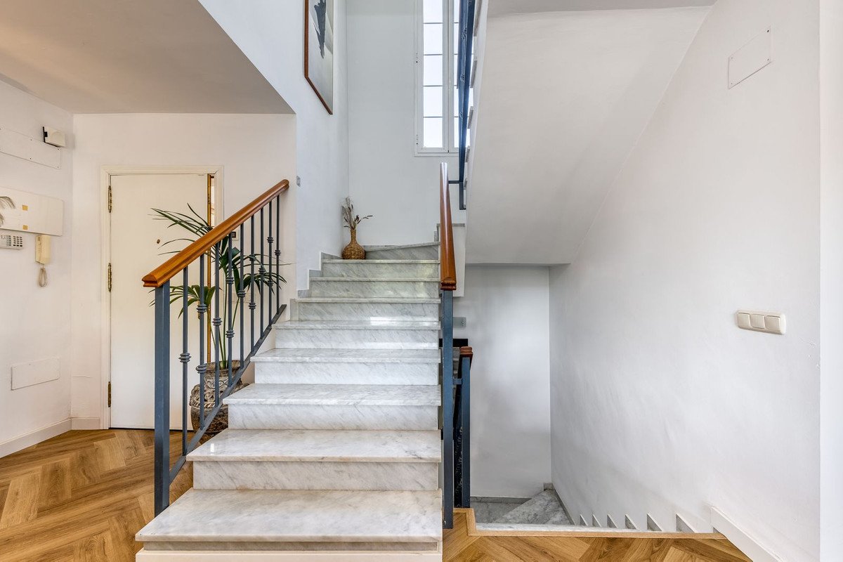 4 Bed Semi-Detached House in Alhaurin Golf
