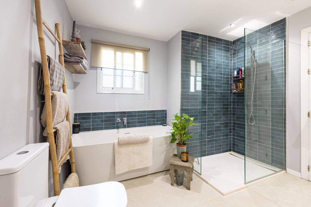 4 Bed Semi-Detached House in Alhaurin Golf