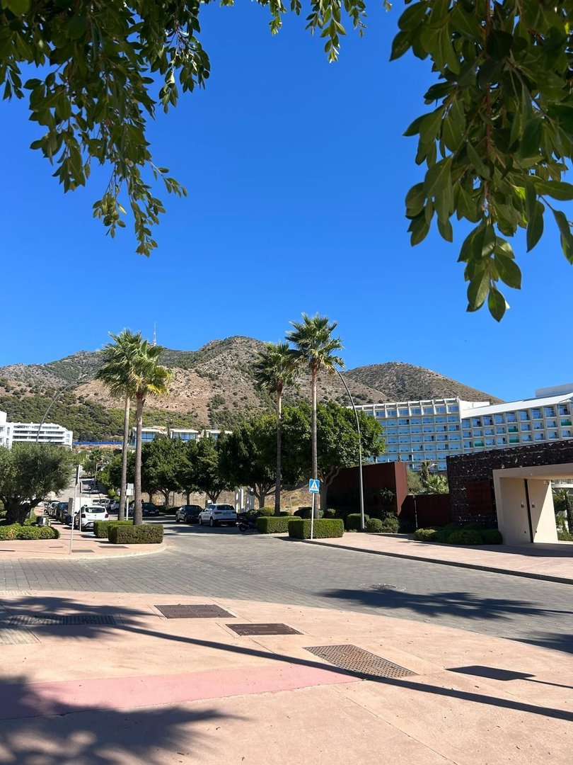 3 Bed Middle Floor Apartment in Fuengirola