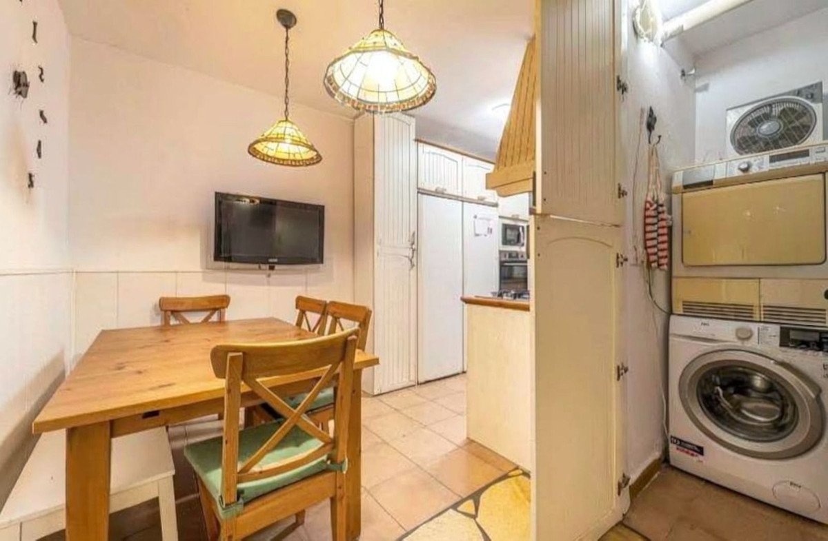 3 Bed Ground Floor Apartment in Las Lagunas