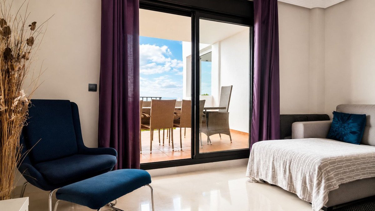 2 Bed Ground Floor Apartment in Doña Julia