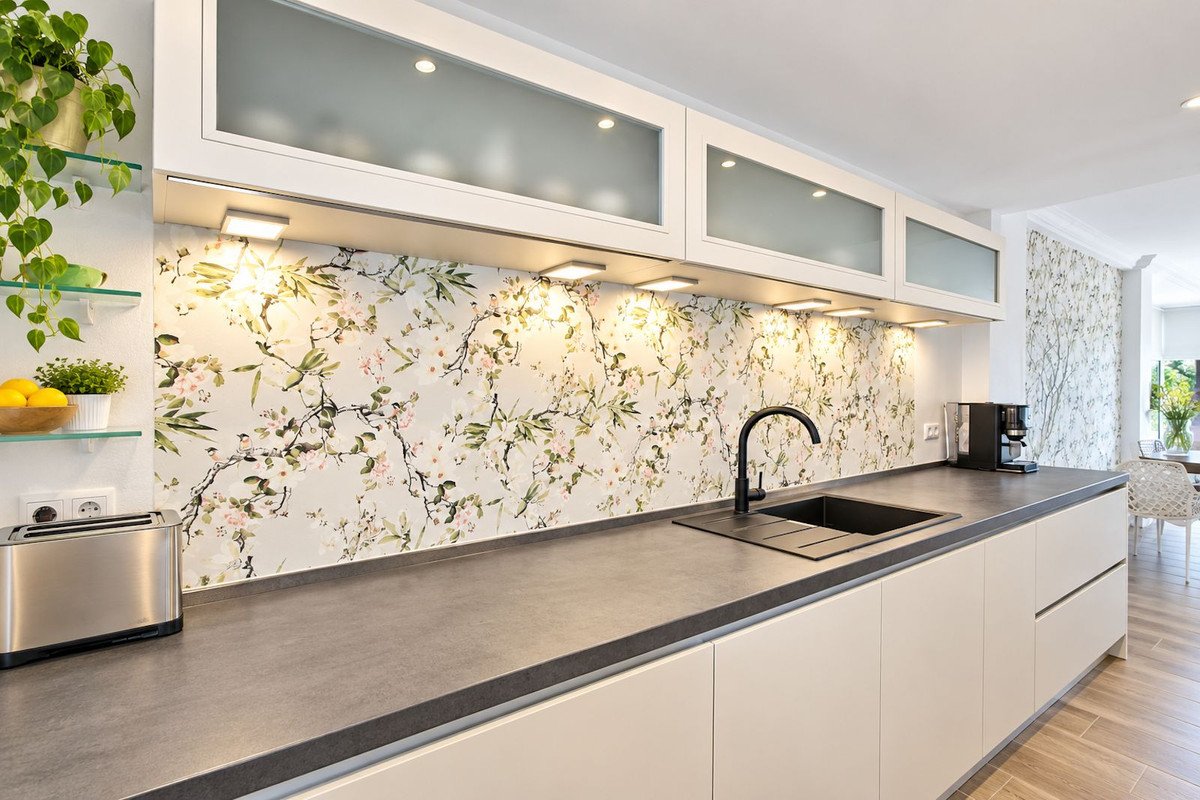 2 Bed Middle Floor Apartment in Cabopino